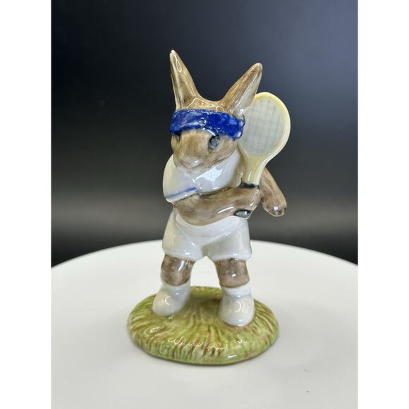 Royal Doulton "Ace Bunnykins" Porcelain Rabbit Tennis Player Figurine 1985 UK - Picture 2 of 9